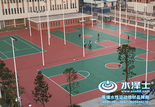 新国标硅PU球场