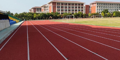 新国标塑胶跑道材料